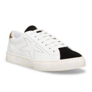 Steve Madden Rezume Sneaker size 7.5